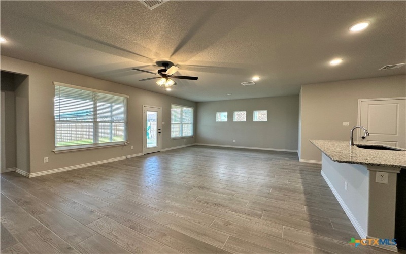 3104 Gryffindor Lane, Killeen, TX 76549, 3 Bedrooms Bedrooms, ,2 BathroomsBathrooms,Residential,For Sale,3104 Gryffindor Lane,546084