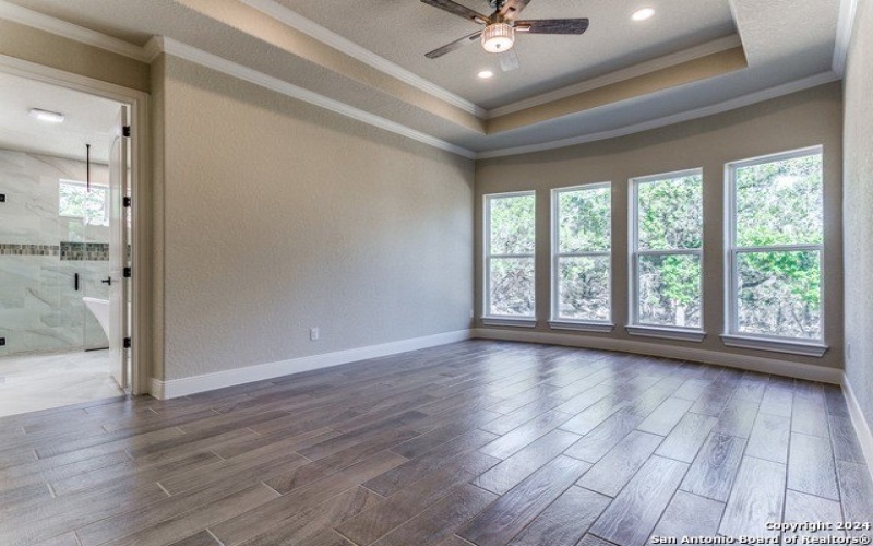 929 MOONLIGHT DR, Canyon Lake, TX 78133-6074, 4 Habitaciones Habitaciones , ,3 BañosBaños,Residential,En Venta,929 MOONLIGHT DR,1866377