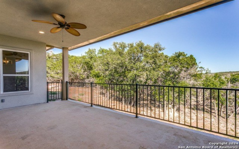 929 MOONLIGHT DR, Canyon Lake, TX 78133-6074, 4 Habitaciones Habitaciones , ,3 BañosBaños,Residential,En Venta,929 MOONLIGHT DR,1866377