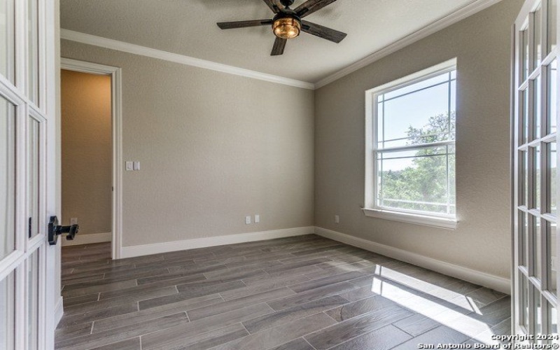 929 MOONLIGHT DR, Canyon Lake, TX 78133-6074, 4 Habitaciones Habitaciones , ,3 BañosBaños,Residential,En Venta,929 MOONLIGHT DR,1866377