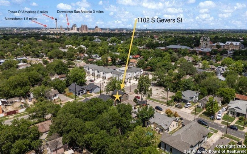 1102 S Gevers St, San Antonio, TX 78210, 3 Bedrooms Bedrooms, ,2 BathroomsBathrooms,Residential,For Sale,1102 S Gevers St,1865845
