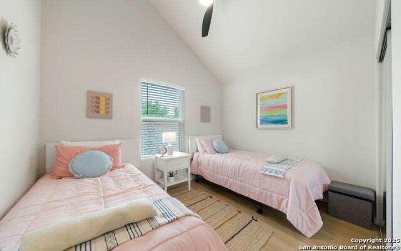 1106 S Gevers St, San Antonio, TX 78210, 3 Bedrooms Bedrooms, ,2 BathroomsBathrooms,Residential,For Sale,1106 S Gevers St,1865860