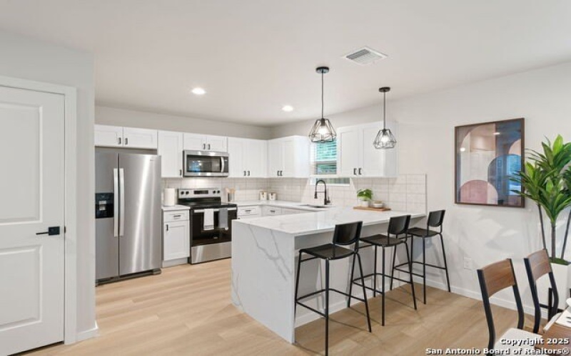1106 S Gevers St, San Antonio, TX 78210, 3 Bedrooms Bedrooms, ,2 BathroomsBathrooms,Residential,For Sale,1106 S Gevers St,1865860