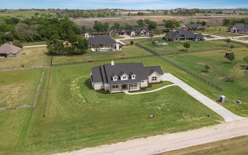 762 Blue Topaz Drive, Bellville, TX 77418, 4 Habitaciones Habitaciones , ,3 BañosBaños,Granja,En Venta,762 Blue Topaz Drive,0,148491