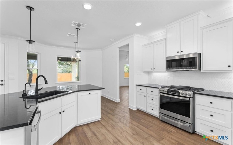 4113 Turning Leaf Drive, Nolanville, TX 76559, 4 Bedrooms Bedrooms, ,3 BathroomsBathrooms,Residential,For Sale,4113 Turning Leaf Drive,568554