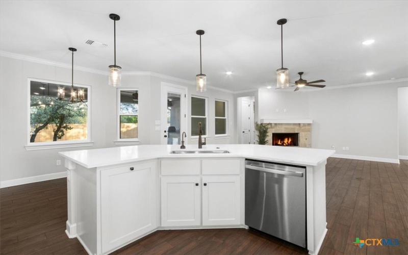 4117 Turning Leaf Drive, Nolanville, TX 76559, 4 Bedrooms Bedrooms, ,3 BathroomsBathrooms,Residential,For Sale,4117 Turning Leaf Drive,568572