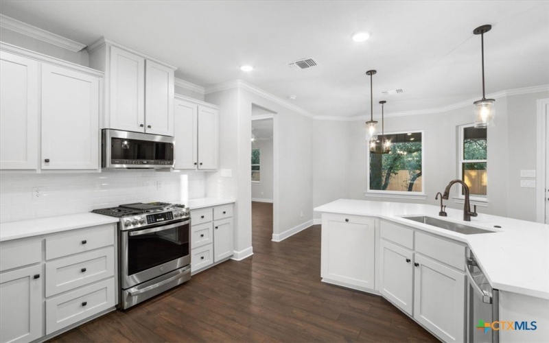 4117 Turning Leaf Drive, Nolanville, TX 76559, 4 Bedrooms Bedrooms, ,3 BathroomsBathrooms,Residential,For Sale,4117 Turning Leaf Drive,568572