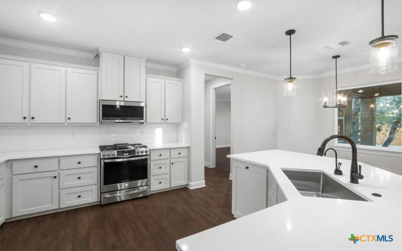 4117 Turning Leaf Drive, Nolanville, TX 76559, 4 Bedrooms Bedrooms, ,3 BathroomsBathrooms,Residential,For Sale,4117 Turning Leaf Drive,568572