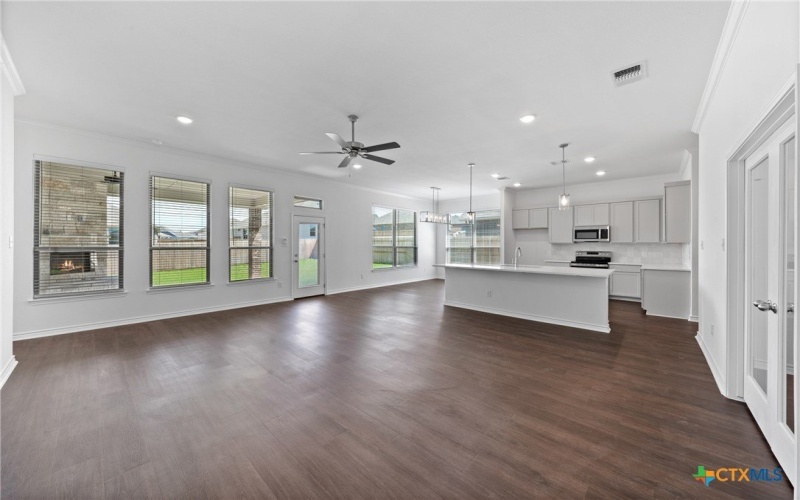 7912 Emery Oaks Drive, Temple, TX 76502, 3 Bedrooms Bedrooms, ,2 BathroomsBathrooms,Residential,For Sale,7912 Emery Oaks Drive,547977