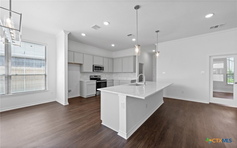 7912 Emery Oaks Drive, Temple, TX 76502, 3 Bedrooms Bedrooms, ,2 BathroomsBathrooms,Residential,For Sale,7912 Emery Oaks Drive,547977