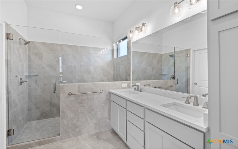 7912 Emery Oaks Drive, Temple, TX 76502, 3 Bedrooms Bedrooms, ,2 BathroomsBathrooms,Residential,For Sale,7912 Emery Oaks Drive,547977