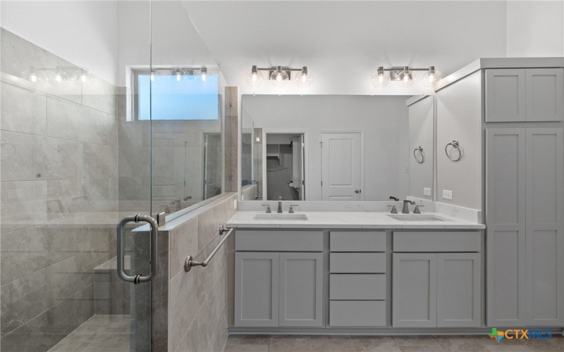 7912 Emery Oaks Drive, Temple, TX 76502, 3 Bedrooms Bedrooms, ,2 BathroomsBathrooms,Residential,For Sale,7912 Emery Oaks Drive,547977