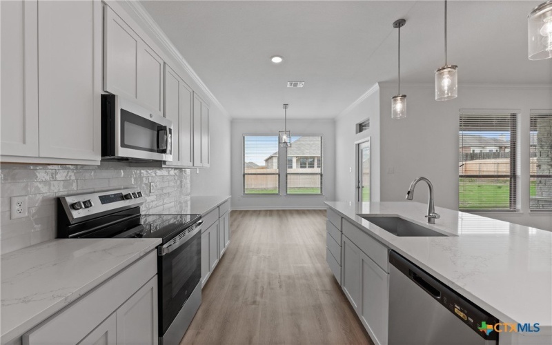 7902 Emery Oaks Drive, Temple, TX 76502, 4 Bedrooms Bedrooms, ,2 BathroomsBathrooms,Residential,For Sale,7902 Emery Oaks Drive,547996