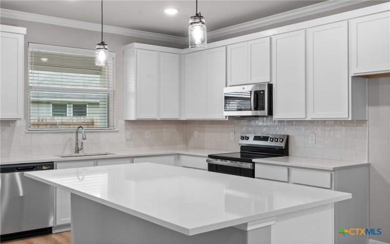 704 Seven Springs Drive, Temple, TX 76502, 3 Bedrooms Bedrooms, ,2 BathroomsBathrooms,Residential,For Sale,704 Seven Springs Drive,551791