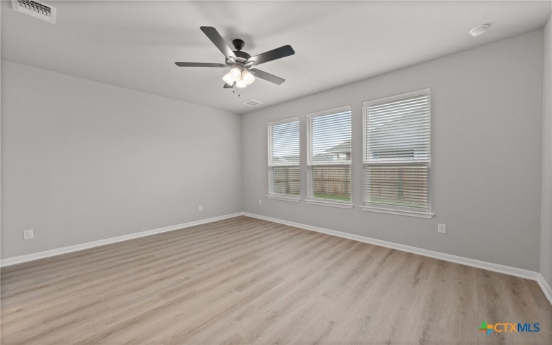 704 Seven Springs Drive, Temple, TX 76502, 3 Bedrooms Bedrooms, ,2 BathroomsBathrooms,Residential,For Sale,704 Seven Springs Drive,551791