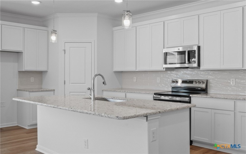 7918 Timber Hollow Lane, Temple, TX 76502, 3 Bedrooms Bedrooms, ,2 BathroomsBathrooms,Residential,For Sale,7918 Timber Hollow Lane,554945
