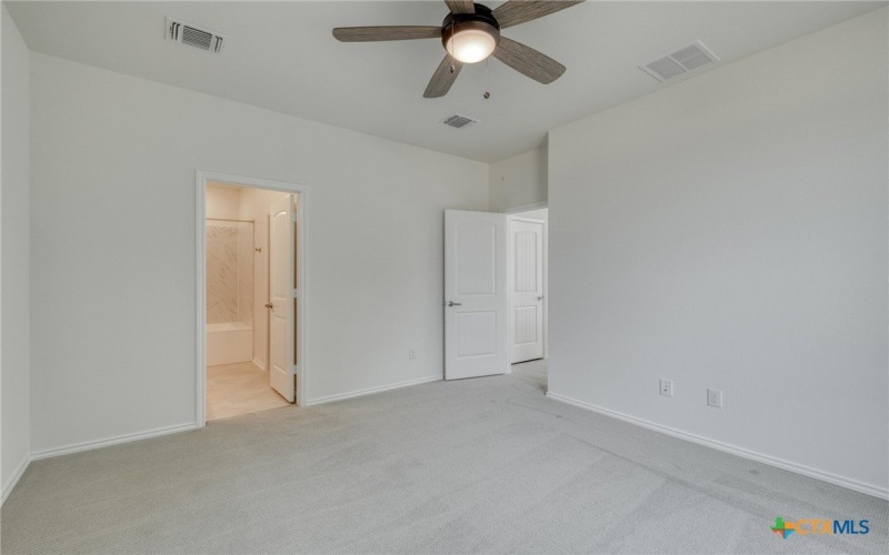 707 Ryan Street, Belton, TX 76513, 3 Habitaciones Habitaciones , ,2 BañosBaños,Residential,En Venta,707 Ryan Street,565107