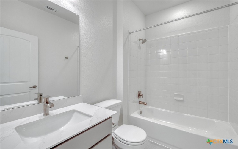 707 Ryan Street, Belton, TX 76513, 3 Habitaciones Habitaciones , ,2 BañosBaños,Residential,En Venta,707 Ryan Street,565107