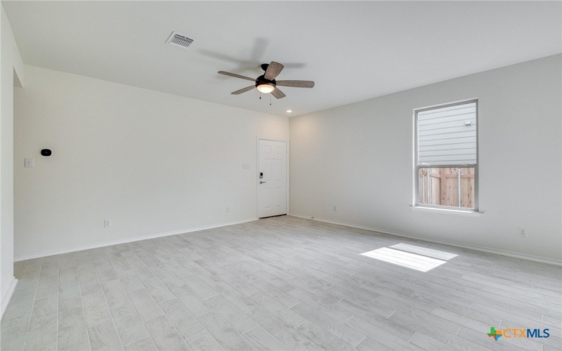 707 Ryan Street, Belton, TX 76513, 3 Habitaciones Habitaciones , ,2 BañosBaños,Residential,En Venta,707 Ryan Street,565107