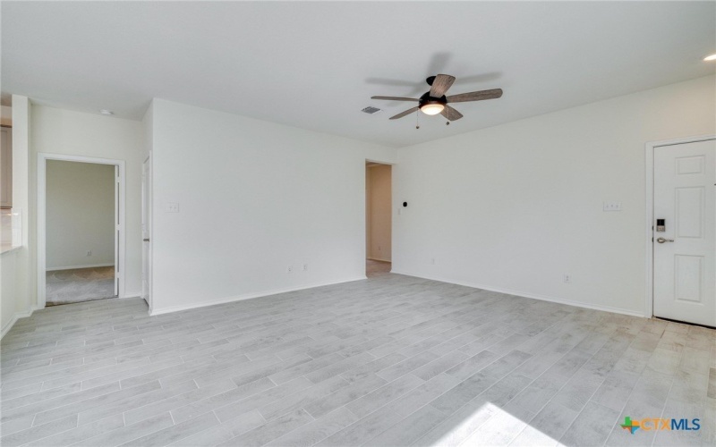 707 Ryan Street, Belton, TX 76513, 3 Habitaciones Habitaciones , ,2 BañosBaños,Residential,En Venta,707 Ryan Street,565107