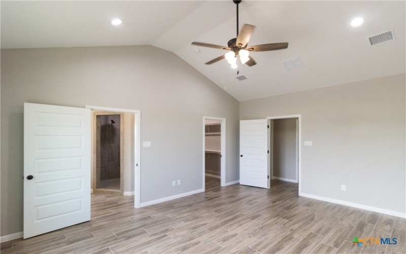 109 Lost Pines Ln, Marion, TX 78124, 4 Habitaciones Habitaciones , ,3 BañosBaños,Residential,En Venta,109 Lost Pines Ln,565253