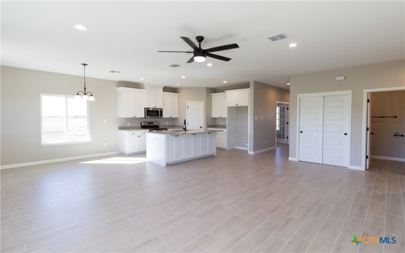 121 Lost Pines Lane, Marion, TX 78124, 3 Habitaciones Habitaciones , ,2 BañosBaños,Residential,En Venta,121 Lost Pines Lane,565289