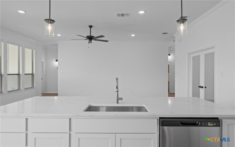 7915 Autumnwood Lane, Temple, TX 76502, 3 Bedrooms Bedrooms, ,2 BathroomsBathrooms,Residential,For Sale,7915 Autumnwood Lane,557187