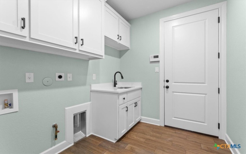 4121 TURNING LEAF Drive, Nolanville, TX 76559, 4 Habitaciones Habitaciones , ,3 BañosBaños,Residential,En Venta,4121 TURNING LEAF Drive,568573