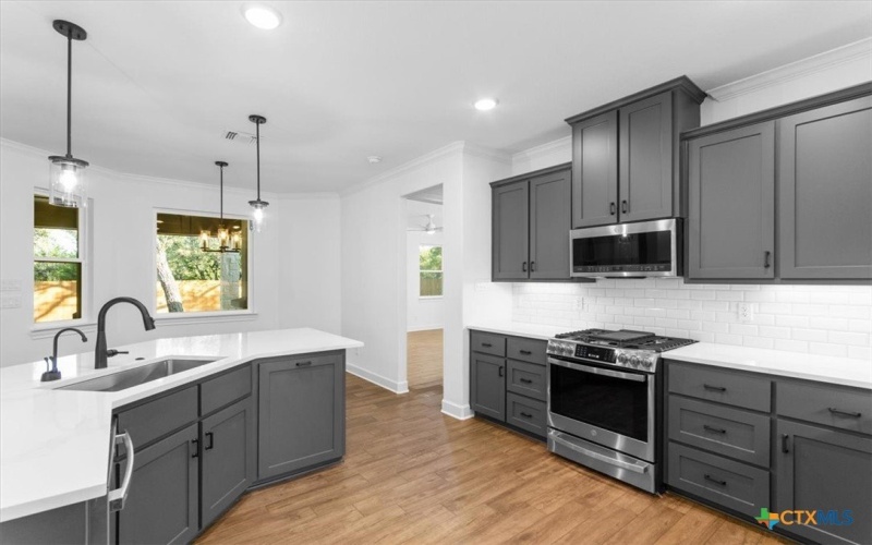4121 TURNING LEAF Drive, Nolanville, TX 76559, 4 Habitaciones Habitaciones , ,3 BañosBaños,Residential,En Venta,4121 TURNING LEAF Drive,568573