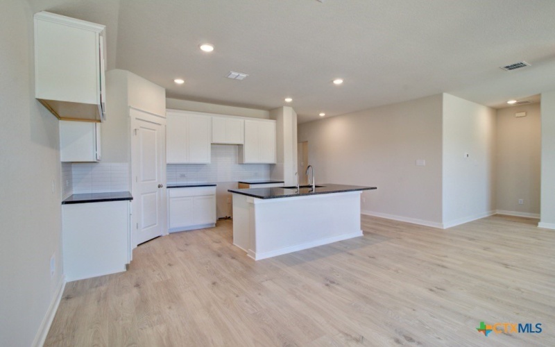 11112 Prairie Landing, Converse, TX 78109, 4 Habitaciones Habitaciones , ,2 BañosBaños,Residential,En Venta,11112 Prairie Landing,574139