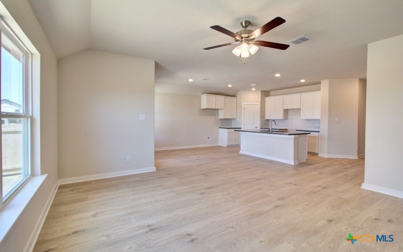 11112 Prairie Landing, Converse, TX 78109, 4 Habitaciones Habitaciones , ,2 BañosBaños,Residential,En Venta,11112 Prairie Landing,574139