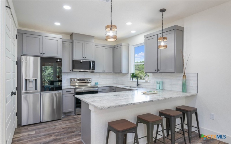 1156 Timberlane Drive, Canyon Lake, TX 78133, 3 Habitaciones Habitaciones , ,2 BañosBaños,Residential,En Venta,1156 Timberlane Drive,570901