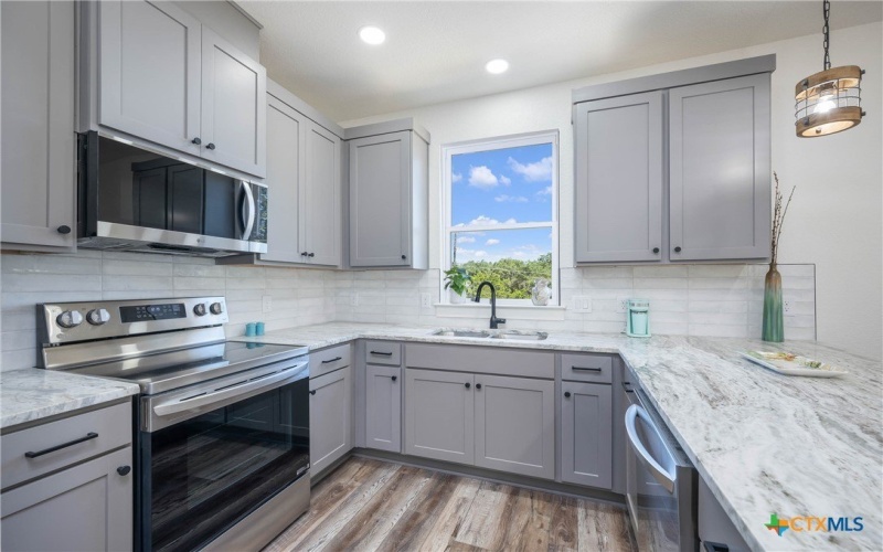 1156 Timberlane Drive, Canyon Lake, TX 78133, 3 Habitaciones Habitaciones , ,2 BañosBaños,Residential,En Venta,1156 Timberlane Drive,570901