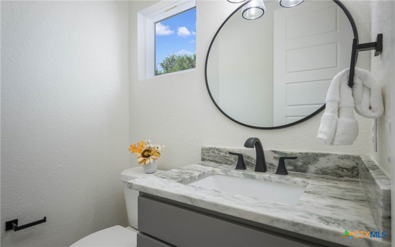1156 Timberlane Drive, Canyon Lake, TX 78133, 3 Habitaciones Habitaciones , ,2 BañosBaños,Residential,En Venta,1156 Timberlane Drive,570901