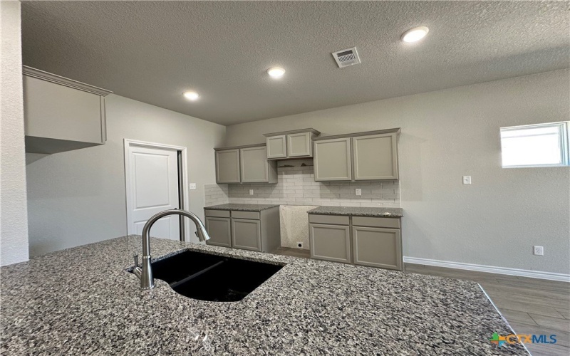3007 Seeker Street, Killeen, TX 76549, 3 Bedrooms Bedrooms, ,2 BathroomsBathrooms,Residential,For Sale,3007 Seeker Street,579481