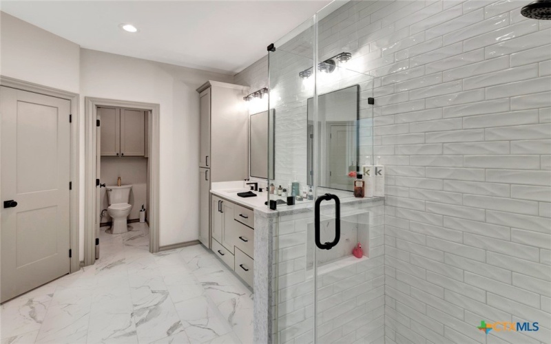305 Turkey Lane, Victoria, TX 77905, 3 Bedrooms Bedrooms, ,2 BathroomsBathrooms,Residential,For Sale,305 Turkey Lane,575157