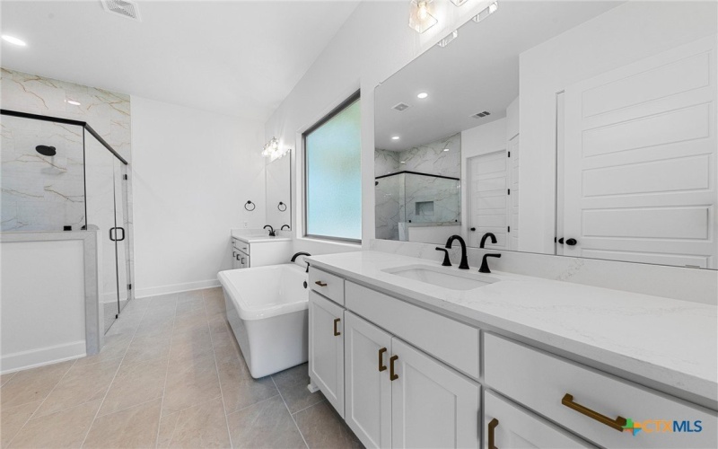 1202 Fairfax Drive, Temple, TX 76502, 5 Bedrooms Bedrooms, ,3 BathroomsBathrooms,Residential,For Sale,1202 Fairfax Drive,571968