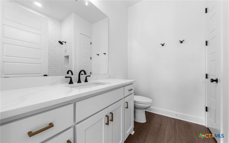 1202 Fairfax Drive, Temple, TX 76502, 5 Bedrooms Bedrooms, ,3 BathroomsBathrooms,Residential,For Sale,1202 Fairfax Drive,571968