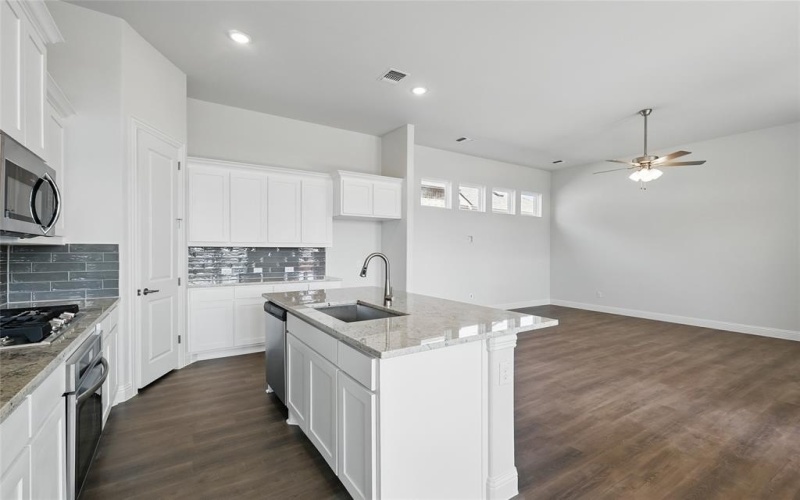 2005 Jasper Meadow, Mesquite, TX 75181, 3 Bedrooms Bedrooms, ,2 BathroomsBathrooms,Residential,For Sale,2005 Jasper Meadow,20766937