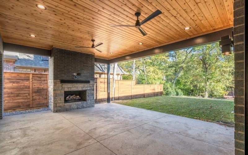 7928 Goforth Road, Dallas, TX 75238, 4 Bedrooms Bedrooms, ,3 BathroomsBathrooms,Residential,For Sale,7928 Goforth Road,20775421