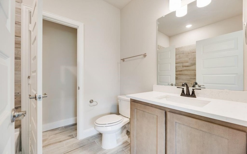 709 Mb's Way, Pilot Point, TX 76258, 3 Bedrooms Bedrooms, ,2 BathroomsBathrooms,Residential,For Sale,709 Mb's Way,20775697