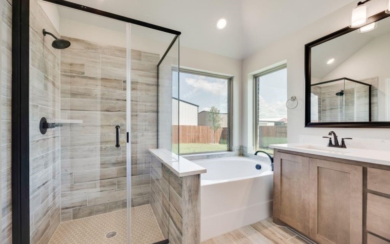 709 Mb's Way, Pilot Point, TX 76258, 3 Bedrooms Bedrooms, ,2 BathroomsBathrooms,Residential,For Sale,709 Mb's Way,20775697