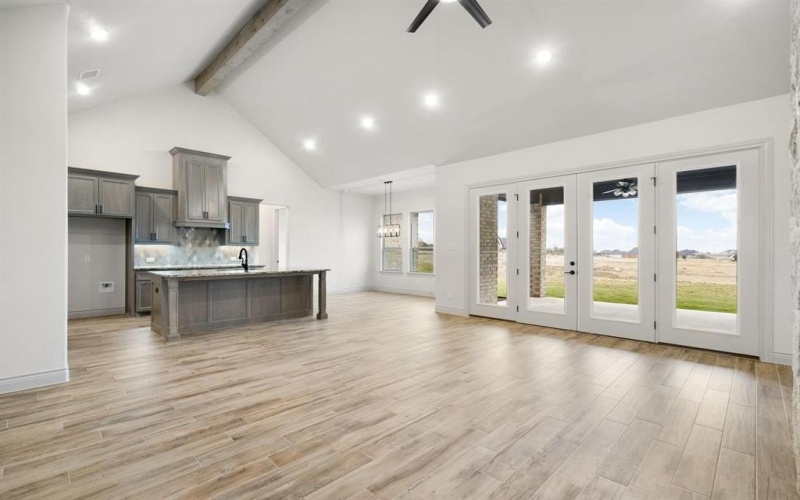 195 Coalson Crossing, Azle, TX 76020, 4 Bedrooms Bedrooms, ,2 BathroomsBathrooms,Residential,For Sale,195 Coalson Crossing,20724913