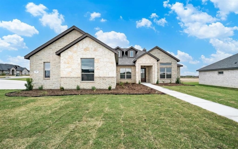 195 Coalson Crossing, Azle, TX 76020, 4 Bedrooms Bedrooms, ,2 BathroomsBathrooms,Residential,For Sale,195 Coalson Crossing,20724913