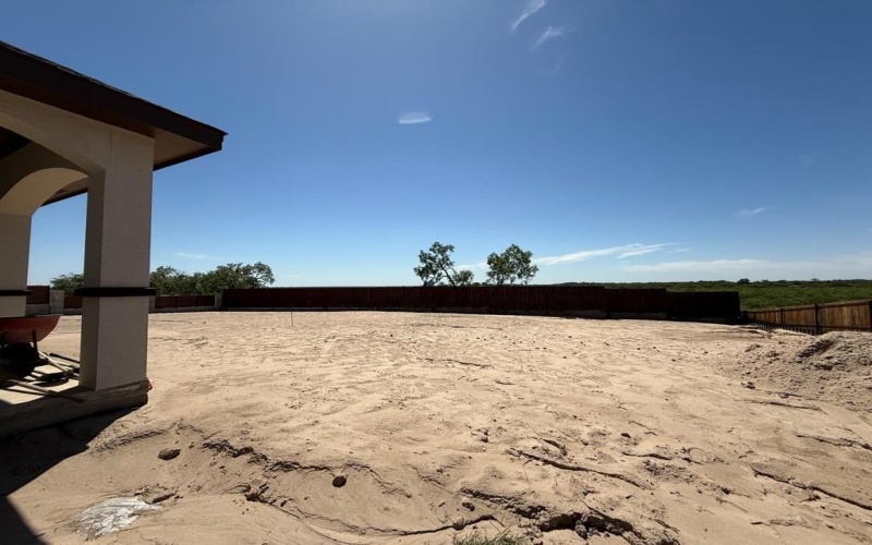 3019 CAIDA DEL SOL AVENUE, Eagle Pass, TX 78852, 3 Bedrooms Bedrooms, ,2 BathroomsBathrooms,Residential,For Sale,3019 CAIDA DEL SOL AVENUE,81258