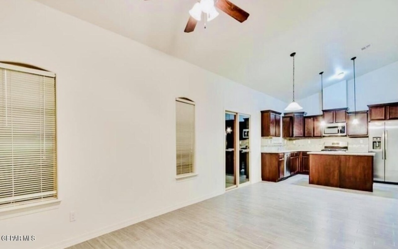 13837 Paseo Central Avenue, Horizon City, TX 79928, 3 Bedrooms Bedrooms, ,2 BathroomsBathrooms,Residential,For Sale,13837 Paseo Central Avenue,922569