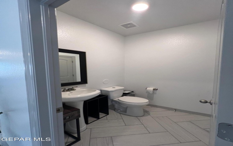 5037 Munir Khouri Street, El Paso, TX 79938, 4 Habitaciones Habitaciones , ,1 BañoBaños,Residential,En Venta,5037 Munir Khouri Street,922570