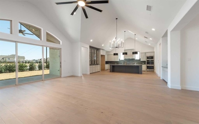 260 Winterdale Drive, Prosper, TX 75078, 4 Bedrooms Bedrooms, ,5 BathroomsBathrooms,Residential,For Sale,260 Winterdale Drive,20762102