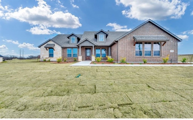 390 Big Bend Trail, Valley View, TX 76272, 4 Bedrooms Bedrooms, ,2 BathroomsBathrooms,Residential,For Sale,390 Big Bend Trail,20751844