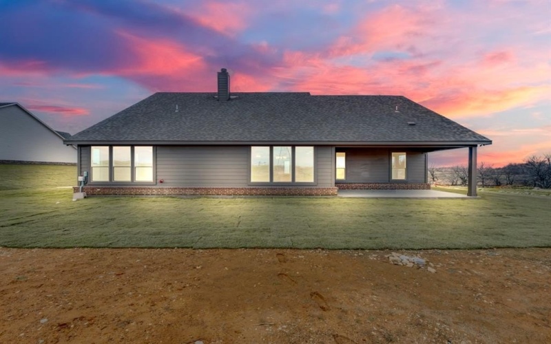 390 Big Bend Trail, Valley View, TX 76272, 4 Bedrooms Bedrooms, ,2 BathroomsBathrooms,Residential,For Sale,390 Big Bend Trail,20751844